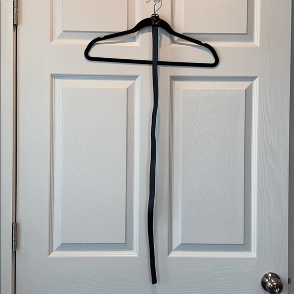 MINT Jodi Arnold Size 4 Skinny Black Belt - Picture 5 of 12